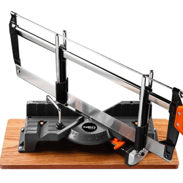 PIŁA KĄTOWA 600 MM